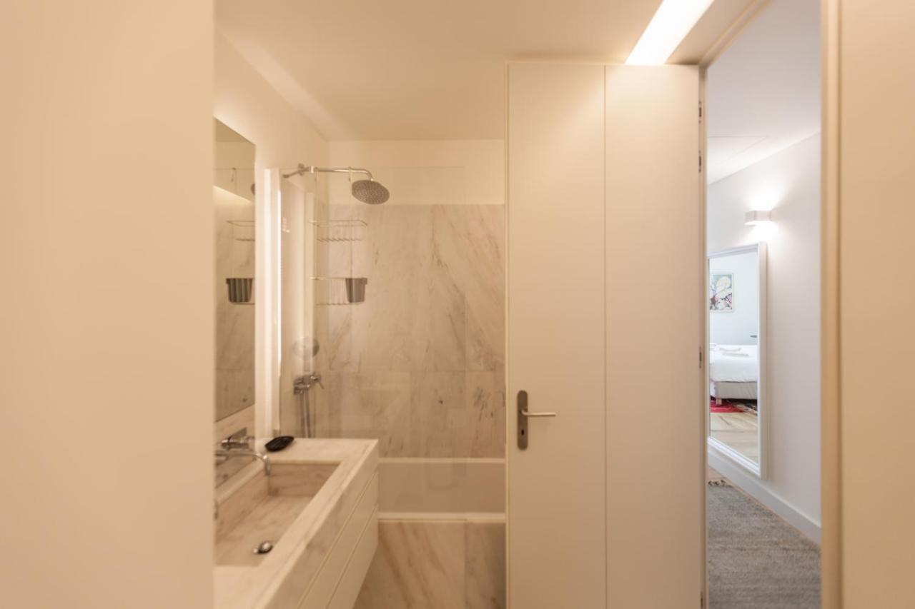 Flh Av. Liberdade Stunning With Balcony & Parking Lisboa